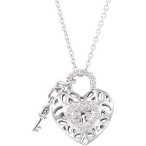 Diamond Heart Necklace in Sterling Silver (0.16 Ct. tw.) (0.16 Ct. tw.)