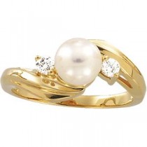 Akoya Pearl Diamond Ring in 14k Yellow Gold
