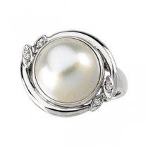 Mabe Pearl Diamond Ring in 14k White Gold