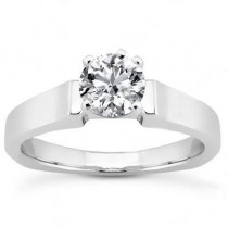 Round Diamond Solitaire Ring in 14K Yellow Gold