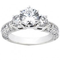 Round Three Stone Diamond Wedding Ring in 14K Yellow Gold