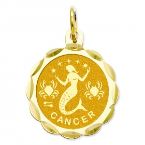 Engraveable Cancer Zodiac Scalloped Disc Charm in 14k Yellow Gold