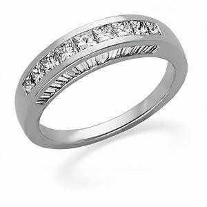 Princess Cut Diamond Anniversary Rings (1.33 Ct. tw.) (1.33 Ct. tw.)